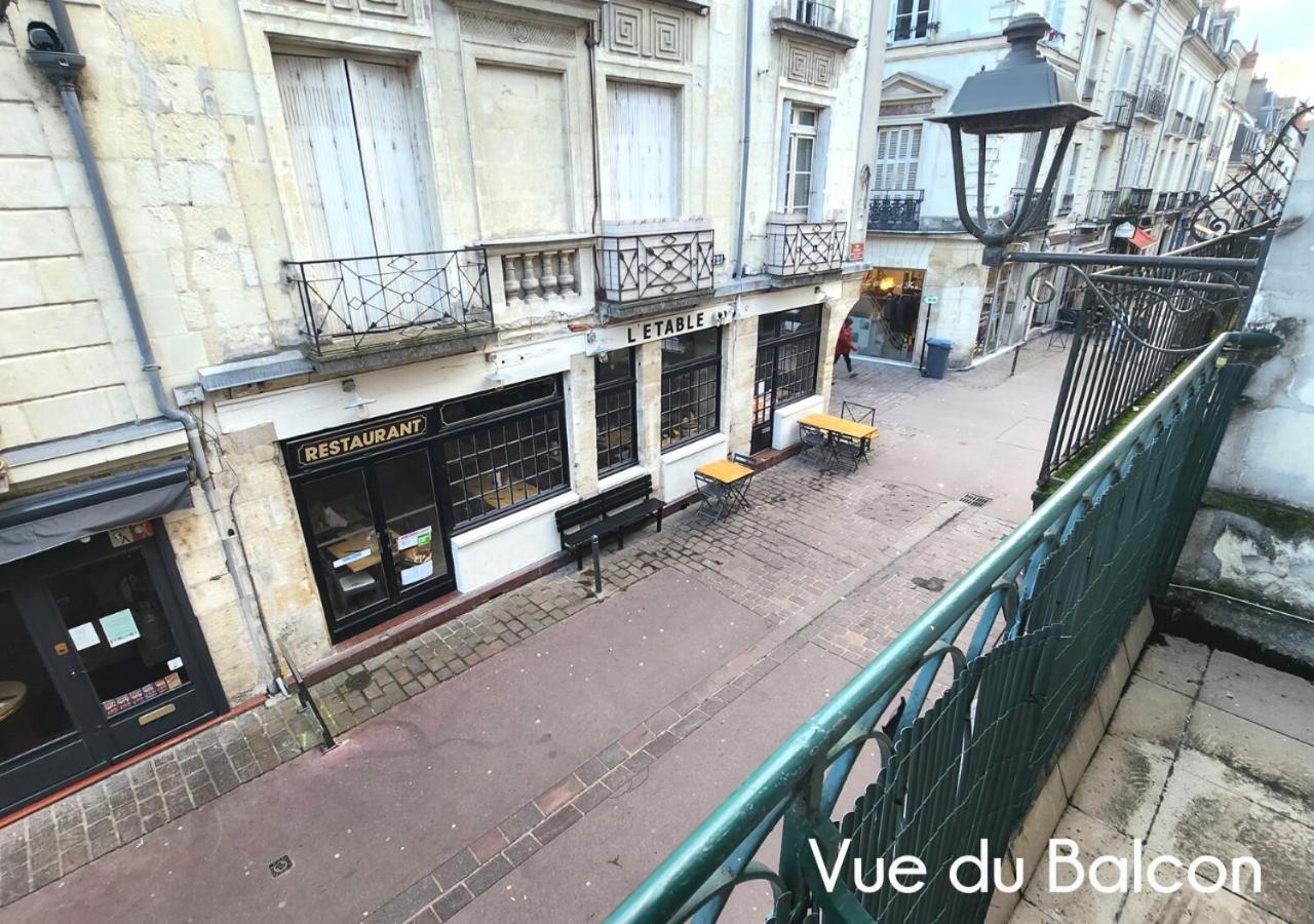 "Colbert Triplex" 3 Chambres - Balcon - Patio - Cathedrale Тур Экстерьер фото