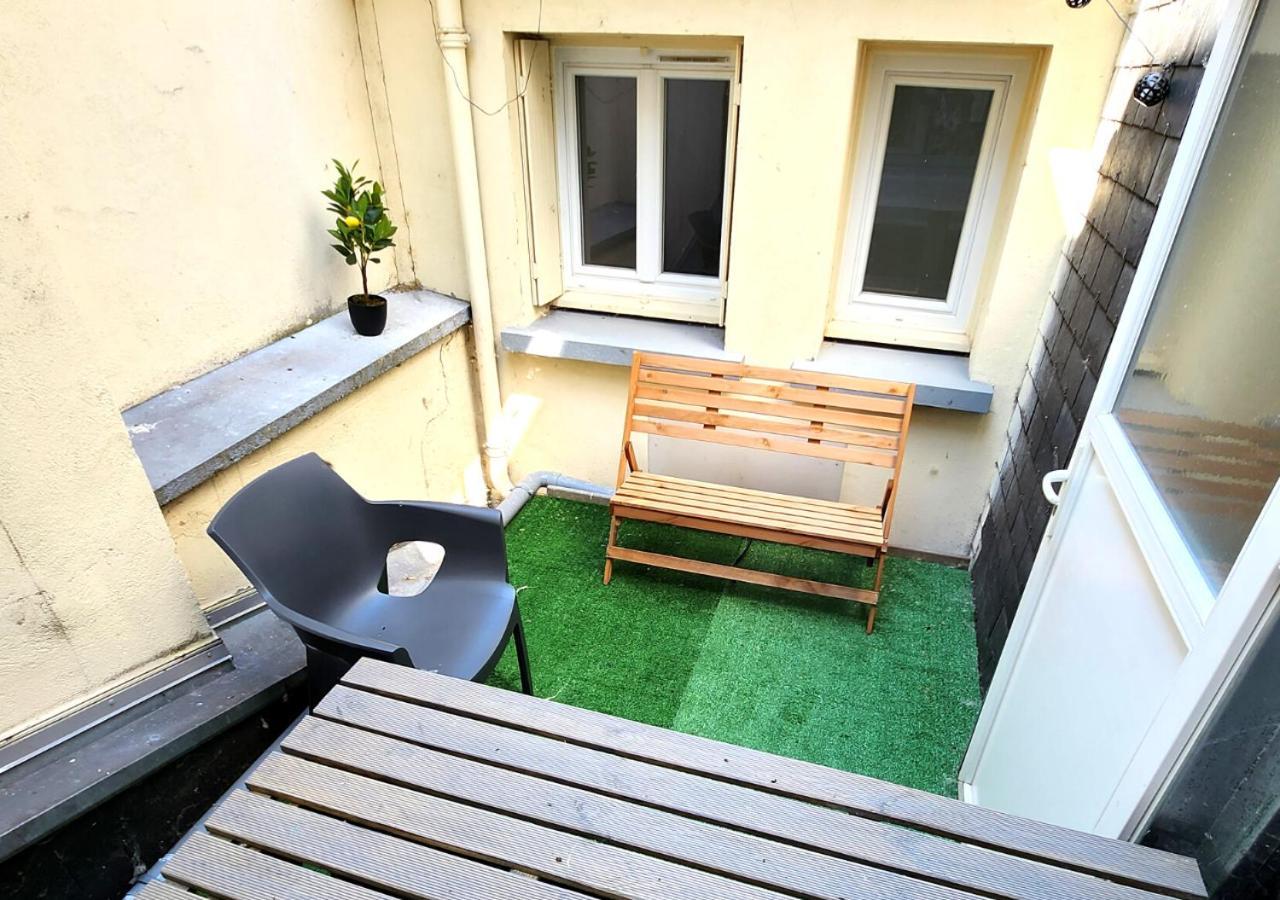 "Colbert Triplex" 3 Chambres - Balcon - Patio - Cathedrale Тур Экстерьер фото